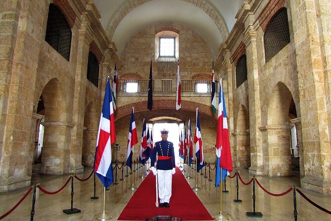 Half Day Excursion Colonial Zone, Faro to Colón, 3 Eyes Park - National Pantheon and the weight of national memory