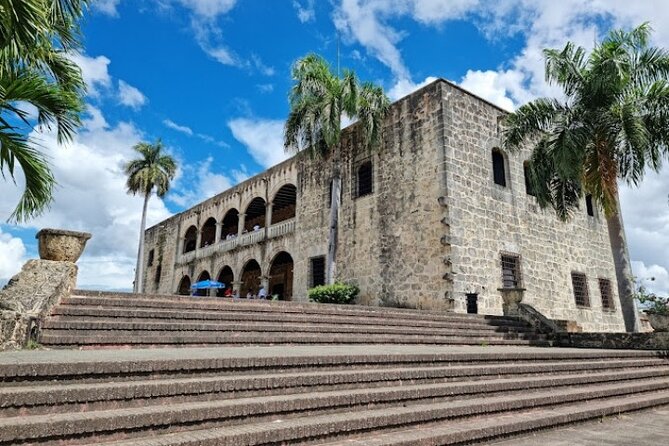 Half Day Excursion Colonial Zone, Faro to Colón, 3 Eyes Park - Museo de las Casas Reales and two 16th-century palaces