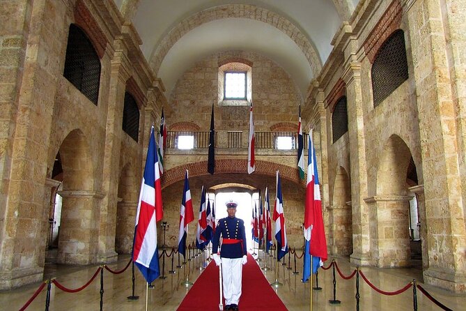 Half Day Excursion Colonial Zone Lighthouse to Colón and Tres Ojos from Santo Domingo - Columbus Lighthouse and its enormous scale