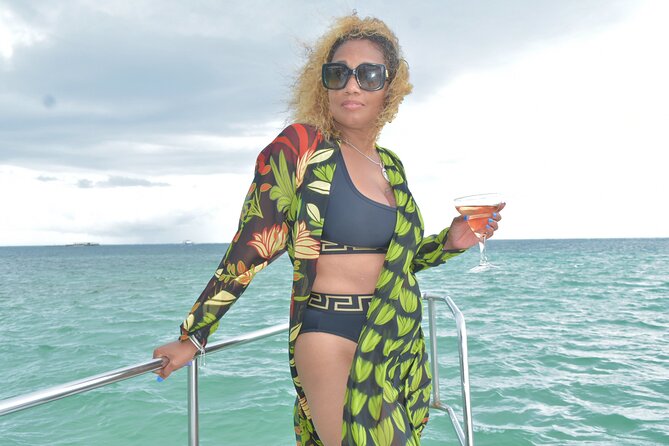 Half-Day Snorkeling Cruise and Natural Pool with Open Bar - Who will enjoy this boat most