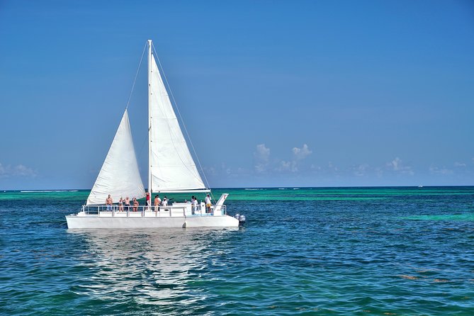 Happy Hour Sailing Cruise from Punta Cana - What the three-hour schedule really offers