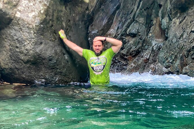 Hiking and Hidden River Tour in Santo Domingo - What Jonathan Tineo adds to the day