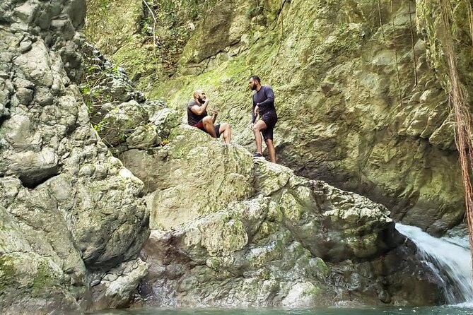 Hiking Tabernacle Thundering Waterfall in Dominican Republic - From Parque Cervantes to the Los Cacaos highlands