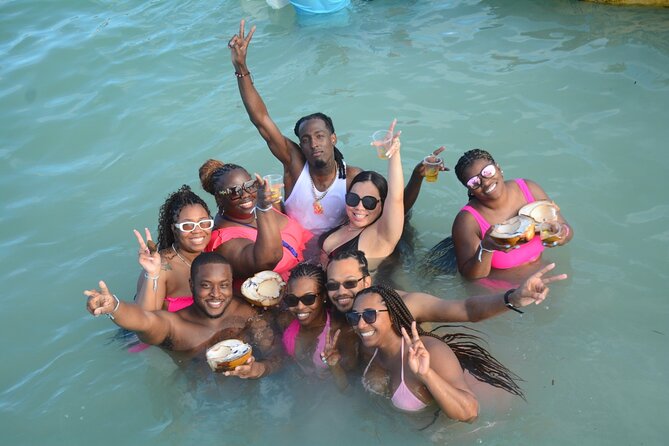 Hip Hop Party Boat Booze Cruise with Open Bar (Adults Only) - The natural pool party