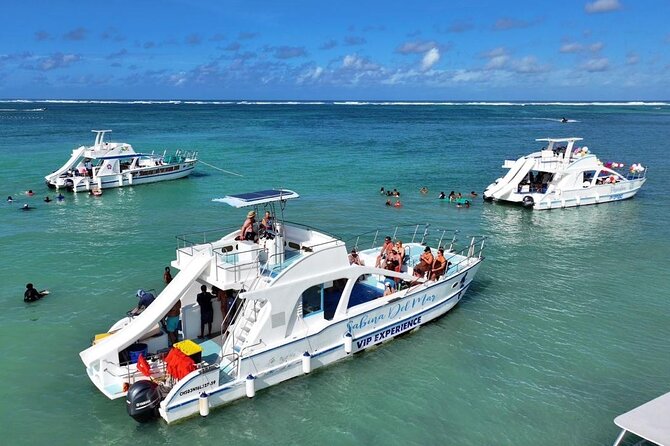 Hip-Hop Party Boat with Dj Live Adults Only and Unlimited Drinks - Comfort, access, and what to pack