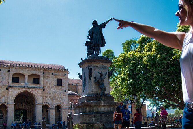 Historical City Tour Santo Domingo - A five-minute visit to the National Pantheon