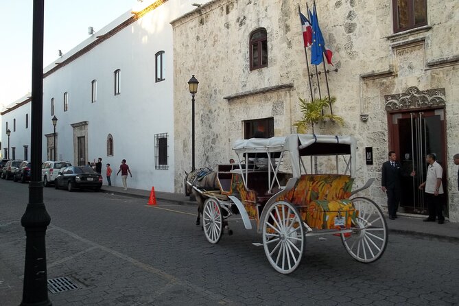 Historical Tour of Santo Domingo and 3 eyes Caves with Lunch - Guide quality and language expectations