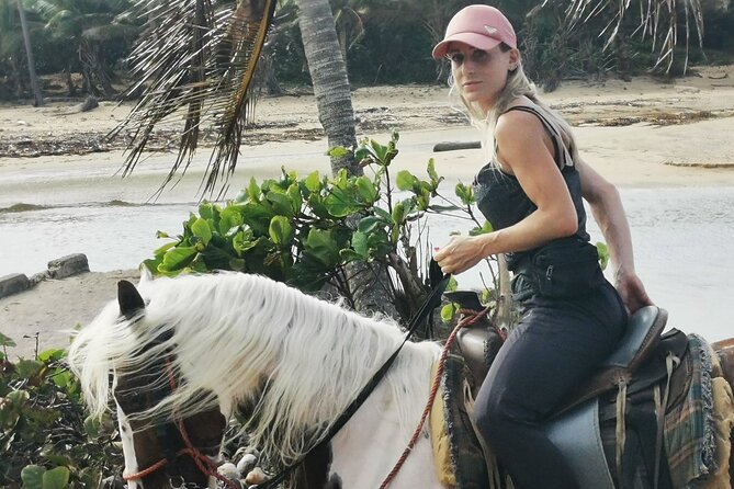 Horse Riding Experience through El Limon Beach - The village route and what it adds