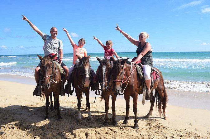 Horseback Riding Tour on the Beaches of Punta Cana - What the two-hour schedule feels like