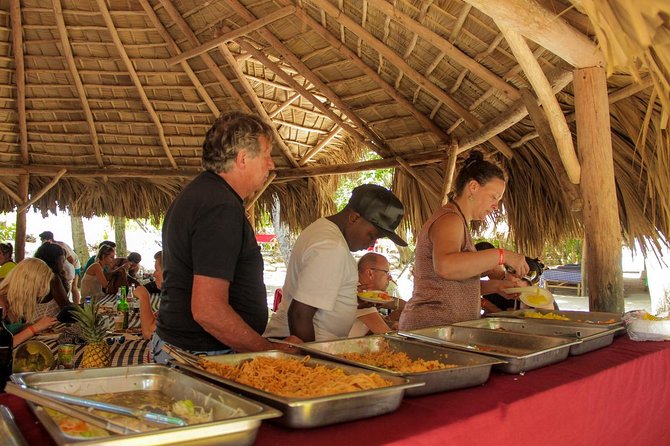 Humpback whales Watching + Samana Eco-Tour - A short look at Samana Bay