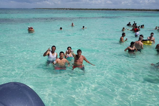 Isla Saona El Paraiso del Caribe - The speedboat ride and the natural pool