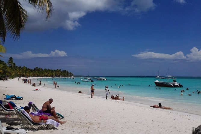Isla Saona El Paraiso del Caribe - Saona Island’s beach is the real reason to go
