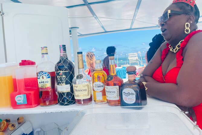Jamaican Sunset Party Cruise - A Jamaican Party on the Dominican Coast