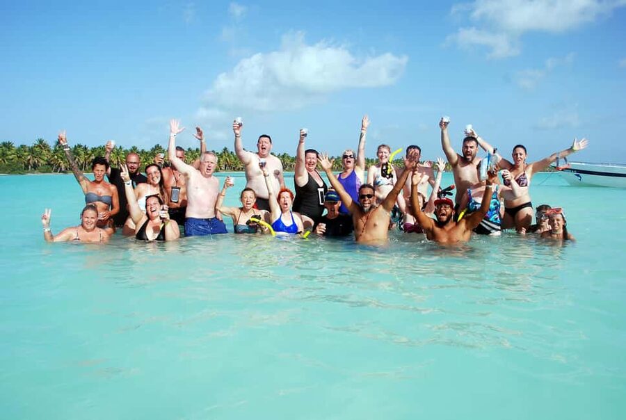 La Romana: Saona Island for Norwegian Sky Cruise Passengers - From Bayahibe to El Peñon and the mangroves