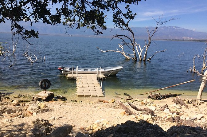 Lake Enriquillo - Should you book Lake Enriquillo?