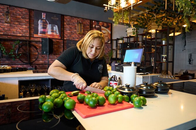 Learn How to Make Chillo al Coco & Taino Concept Store - The tasting session: coffee, chocolate, tea, rum, and mamajuana