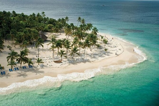 Lopesan Costa Bávaro Resort - Punta Cana Airport Transfer - Finding your driver after landing