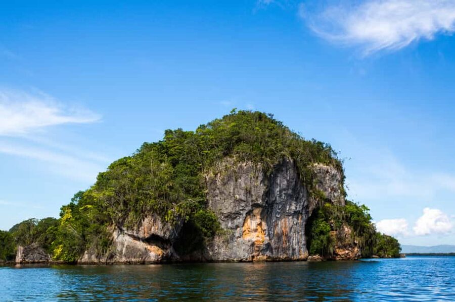 Los Haitises: Boat + Lunch at the beach & Natural pools - Is $65 a fair price?