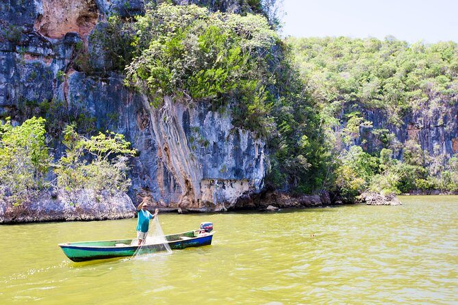 Los Haitises National Park, Montaña Redonda & Bacardi Island - A full day that combines mountain, sea, and mangrove