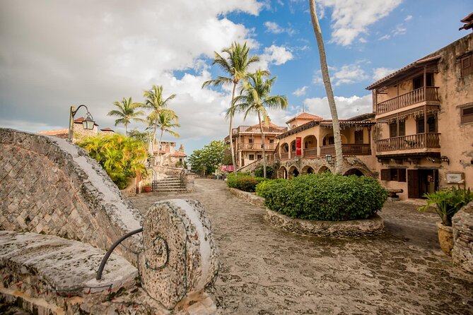 Meliá Caribe Beach - Round Trip Shuttle - Punta Cana Airport - Why a Private PUJ Transfer Can Make Arrival Easier