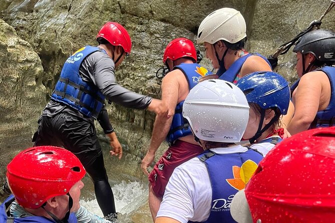 Monkey Tour Interaction and Damajagua waterfalls in Puerto Plata. - Why the port transport matters