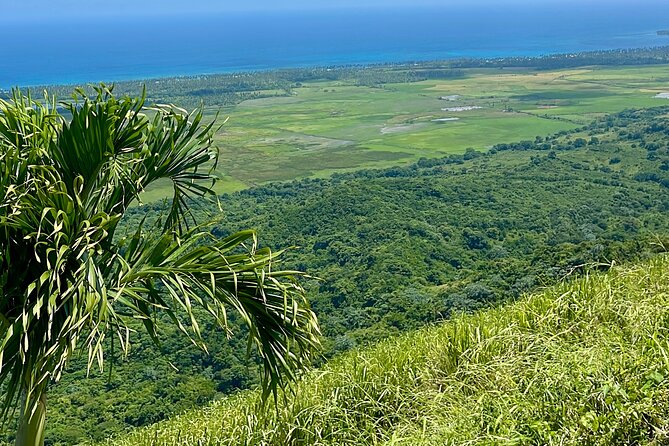 Montaña Redonda View 360 All Inclusive - The summit view: sea, lagoons, and open air