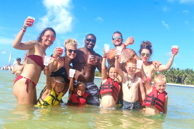 Morning Private Party Boat with Water Slide Open Bar and BBQ - Fresh fruit, sandwiches, and an onboard BBQ