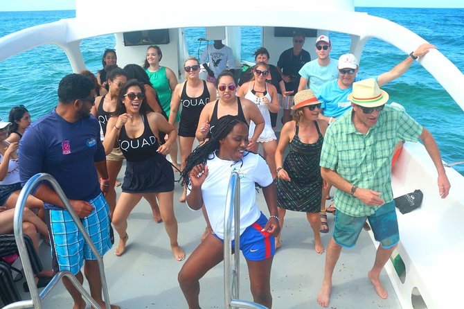 Morning Private Party Boat with Water Slide Open Bar and BBQ - Practical details that can save your morning