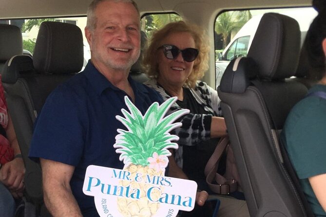 Mr&Mrs Punta Cana Private Roundtrip Transfer Airport-Hotel - Should you book Mr. & Mrs. Punta Cana?
