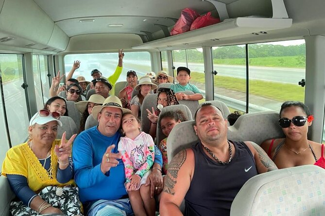 Ocean El Faro Resort - Round Trip Shuttle - Punta Cana Airport - Booking for up to six people