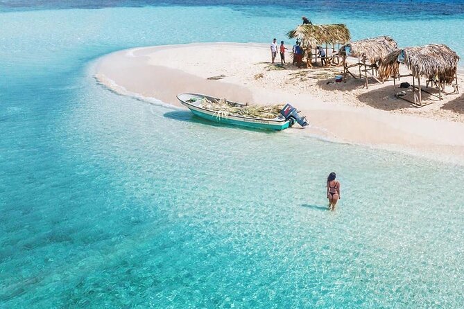 paradise island ( punta rucia) - Cayo Arena is the reason to make the long trip