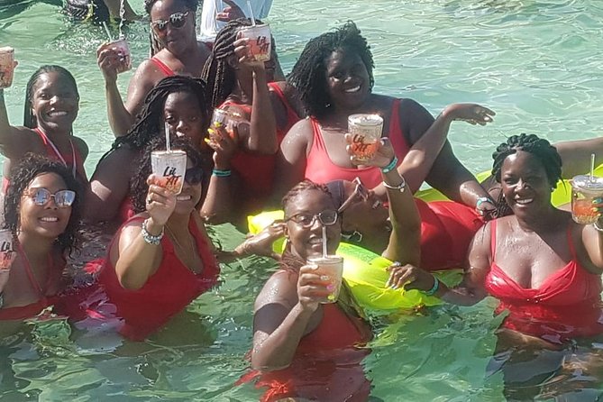 Party Boat in Punta Cana - Booze Cruse - Practical advice for a smoother afternoon