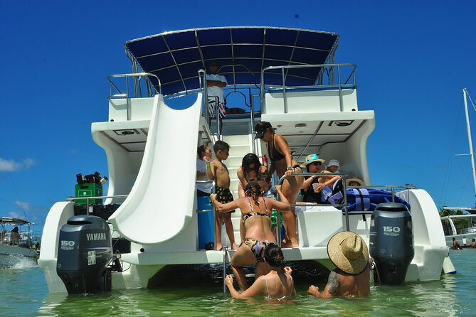 Party Boat - Private groups, snorkeling - Open Bar. - Snorkeling, dolphins, and the natural pool