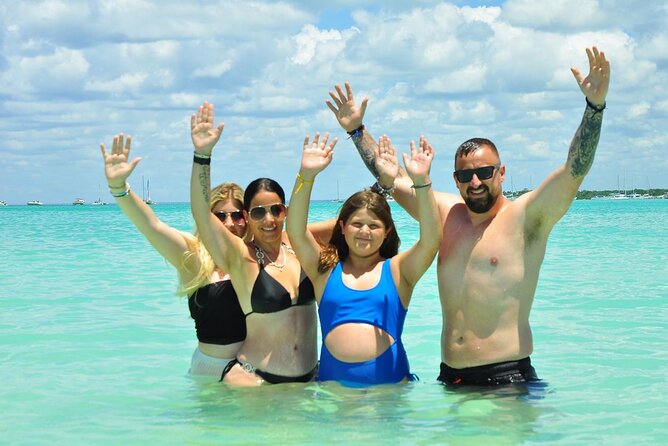 Perfect Day at Saona Island by Speedboat - Completely Private - The natural pool stop in the middle of the sea