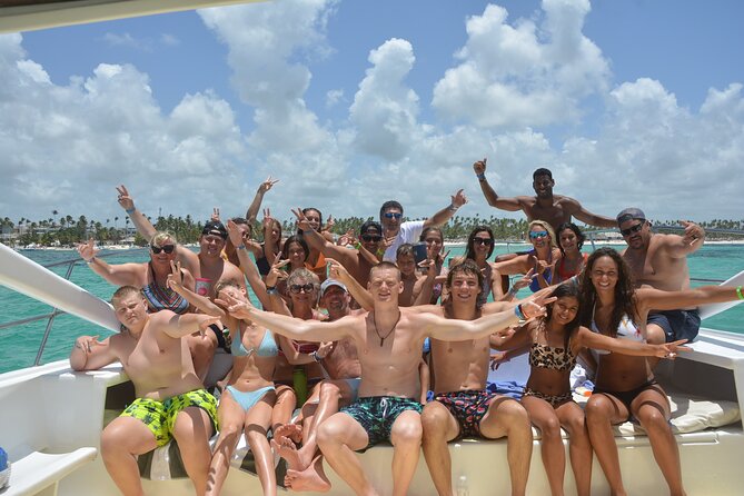 Private Catamaran Booze Cruise & Snorkeling - Getting from your hotel to Bávaro Beach