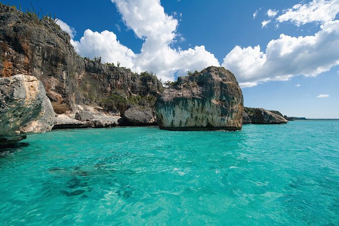Private Catamaran Cruise to Bahia de las Aguilas - Pickup, timing, and what the three hours mean