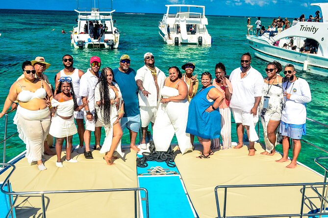 Private Catamaran wonderful Snorqueling slide & entartaiment team - A Private Catamaran Rather Than a Shared Party Boat
