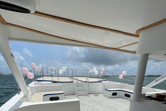Private Luxury Charter Punta Cana Bavaro - A private catamaran from Bavaro Beach