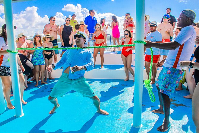 Private Luxury Party Boat with Slide - Bavaro Beach and the first moments on board