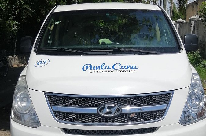 Private Round Trip Airport Transfer Bavaro Hotels - Comfort, drivers, and useful extras