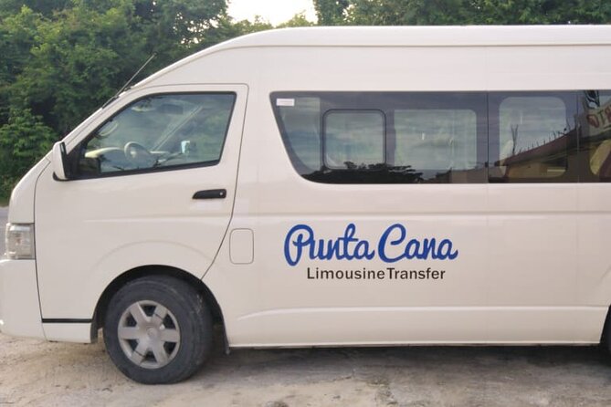 Private Round Trip Airport Transfer Bavaro Hotels - The 30-minute ride to your Bavaro hotel