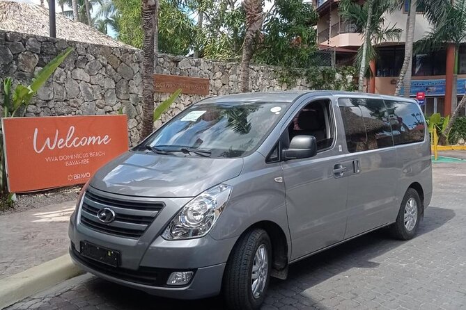 Private Roundtrip Transfer from Punta Cana Airport to Hotels - The 25 to 45 minute ride to your hotel