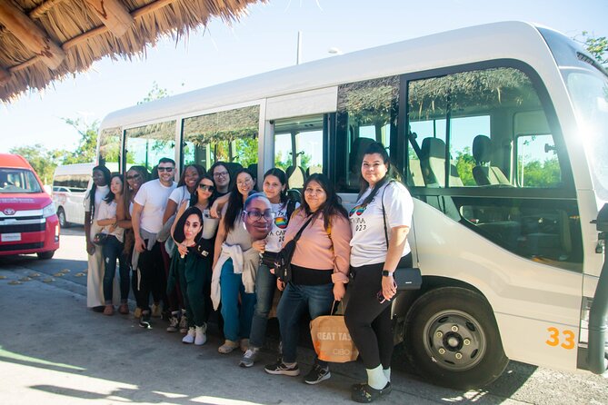 Private Transfer between Punta Cana Airport and Bavaro hotels - Luggage, comfort, and practical limits
