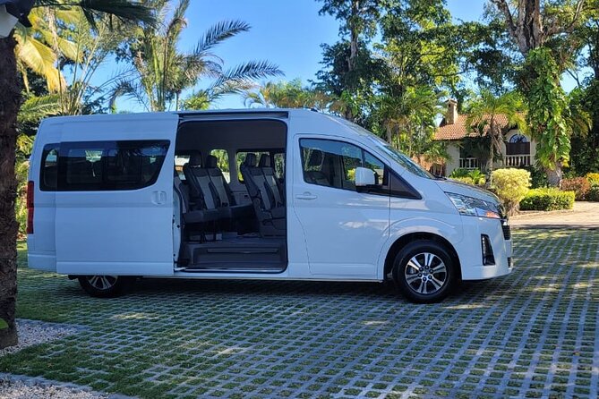 Private Transfer from and to Santiago-Cabarete-Sosua-POP - Why a private Santiago airport transfer matters