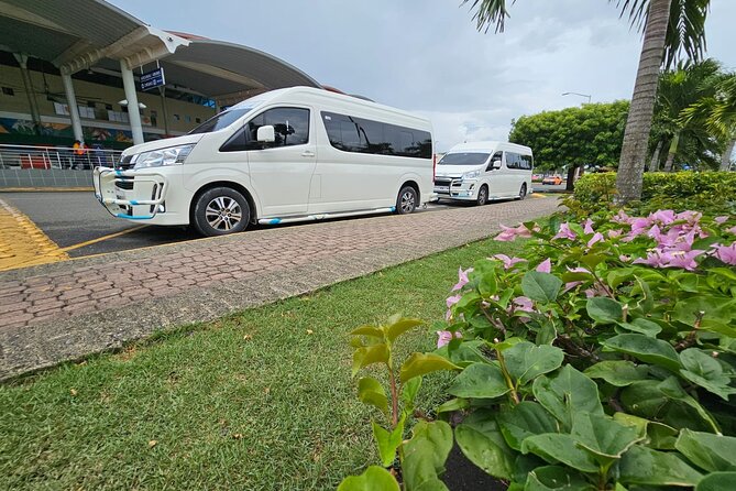 Private Transfer from and to Santiago-Cabarete-Sosua-POP - The roughly two-hour ride to Cabarete, Sosua, or Puerto Plata