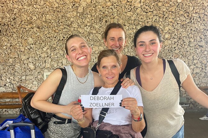 Private Transfer from Punta Cana Airport to Hotels - Meeting the driver with a name sign