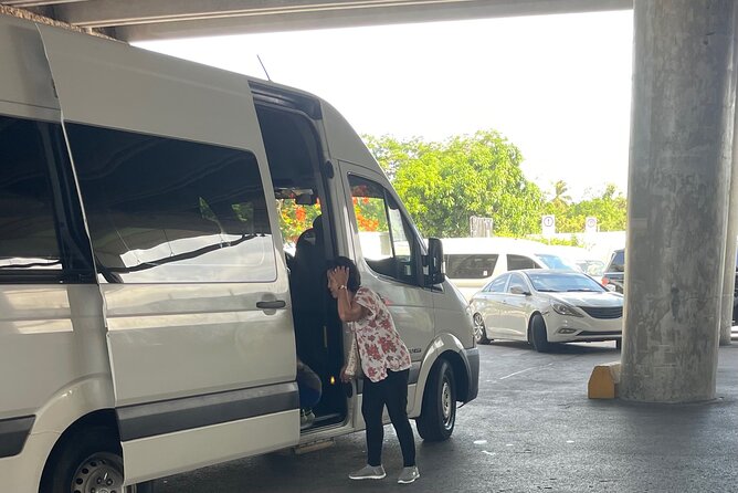 Private Transfer from Punta Cana Airport to Hotels - Safety, punctuality, and comfort