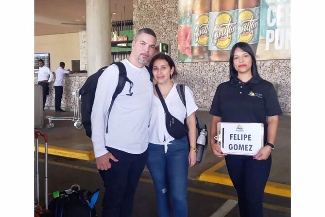 private transfer LUXURY SUBURBAN or CADILLAC round trip PUNTACANA - A simple airport arrival in Punta Cana