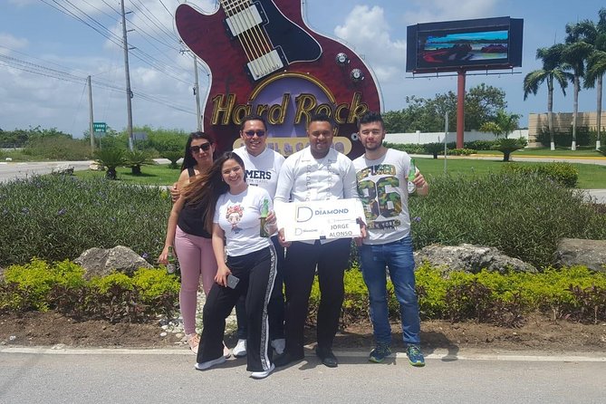 Private Transfer Punta Cana Airport and Hotel Melia Caribe - The value of $32 for a group of six