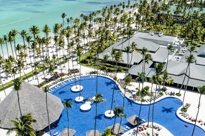 Private Transfer Punta Cana Airport to/from Barcelo Bavaro Beach - Who should book this transfer